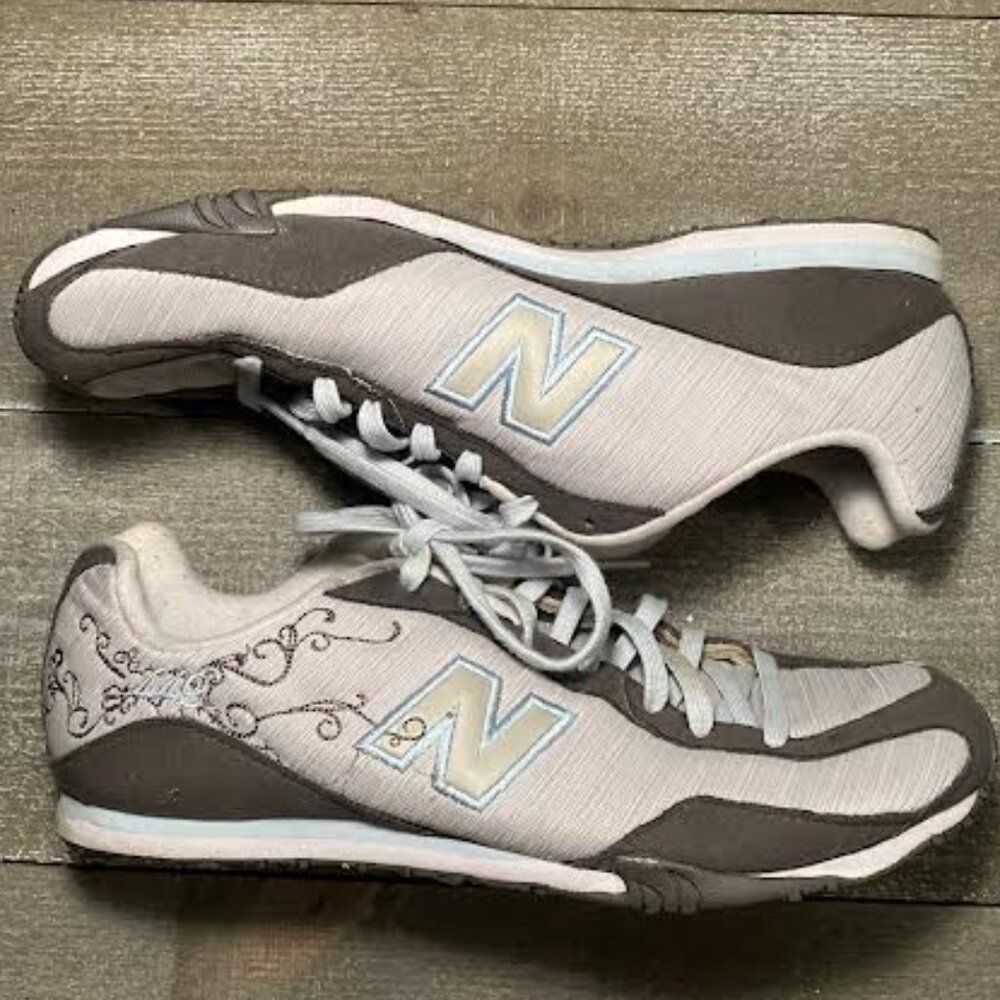 New Balance Sneakers Size 8 - Picture 4 of 6